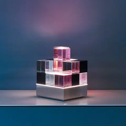 Stolové lampy TECNOLUMEN TECNOLUMEN Cubelight Move stolová, ružová/čierna