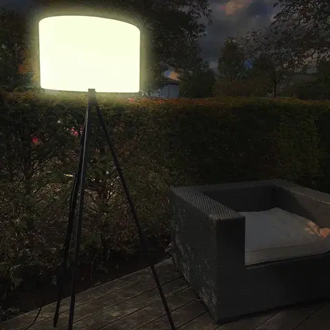 SmartHome vonkajšie dekoratívne svietidlá tint Müller Licht tint Khaya LED vonkajšia stojacia lampa RGBW