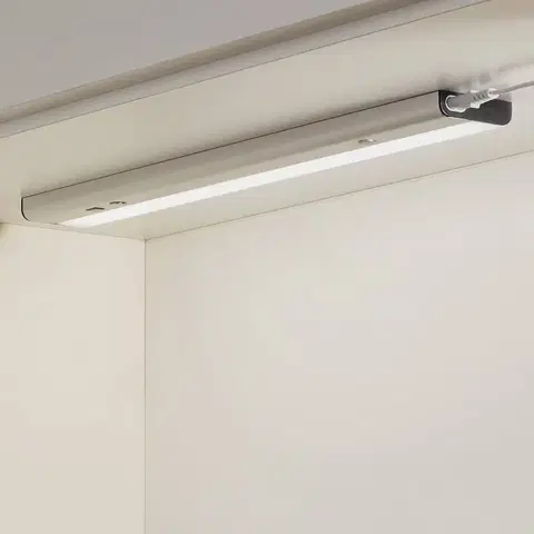 Osvetlenie kuchynskej linky LEDVANCE LEDVANCE Linear Flat podskrinkové LED 12W 4 000K