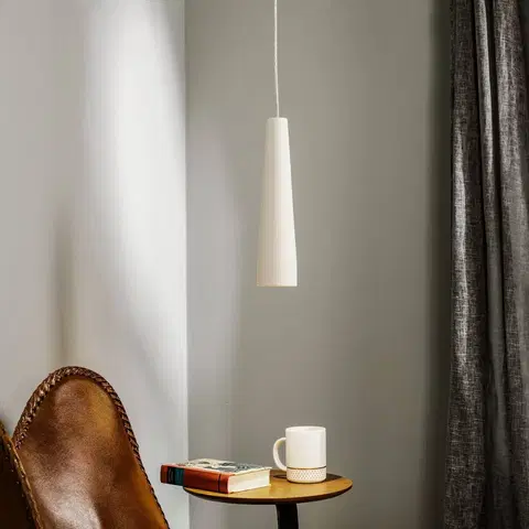 Závesné svietidlá SOLLUX LIGHTING Závesná lampa Lectra z keramiky v tvare kužeľa