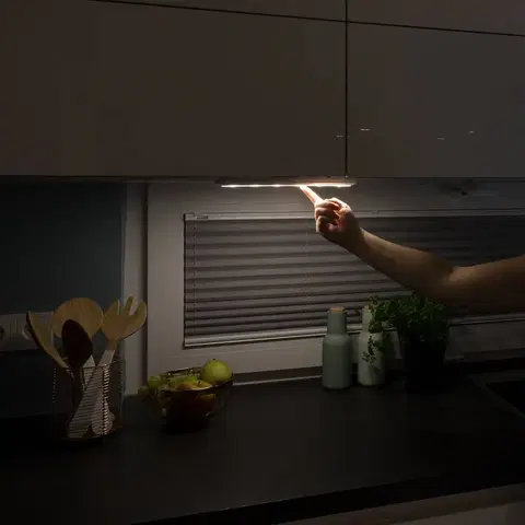 Ďalšie nábytkové svetlá Müller-Licht LED svetlo na nábytok Mobina Push 10 s dobíjacou batériou biele