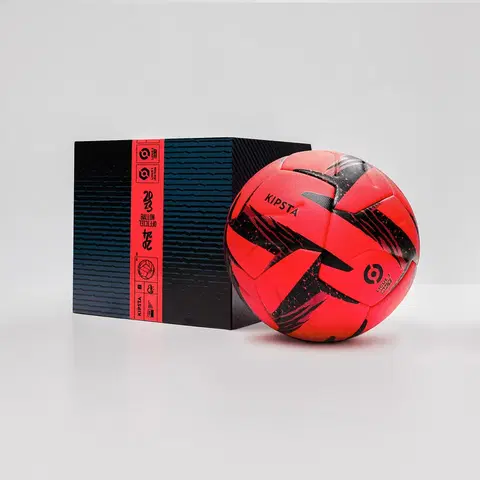 futbal Oficiálna zápasová futbalová lopta Ligue 2 BKT so škatuľou