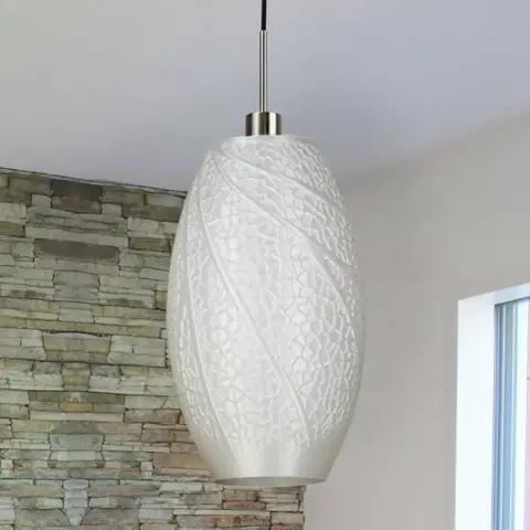 Závesné svietidlá Tagwerk Flora – dizajnérska závesná lampa z 3D tlačiarne