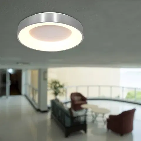 Stropné svietidlá Steinhauer LED stropné svietidlo Ringlede, 2 700 K Ø 38 cm strieborná