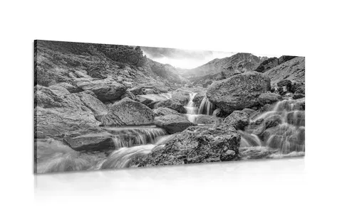 Čiernobiele obrazy Obraz vysokohorské vodopády v čiernobielom prevedení