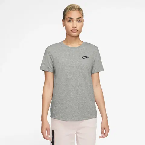 Dámske tričká Nike Sportswear Club Essentials W Tee XS