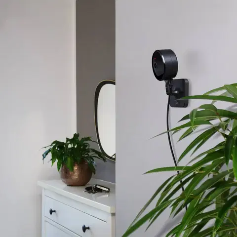 Inteligentné kamery Eve Vnútorná kamera Eve Cam s technológiou Apple HomkitSecure