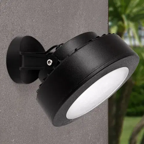 LED reflektory a svietidlá s bodcom do zeme Fumagalli Zabudované bodové svetlo Tommy okrúhle čierne