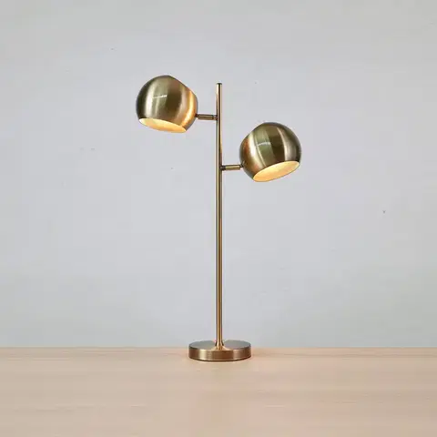 Stolové lampy Markslöjd Stolová lampa Edgar, 2-plameňová starožitná mosadz