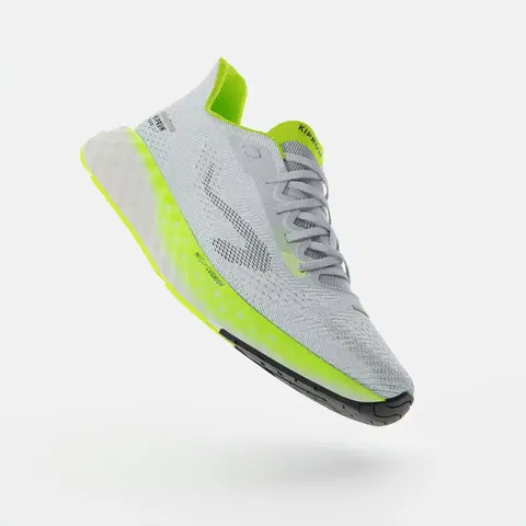 pánske tenisky Pánska bežecká obuv Kiprun KS900 Light sivo-žltá