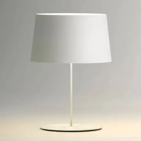 Stolové lampy Vibia Vibia Warm 4901 stolná lampa, Ø 42 cm, hnedá