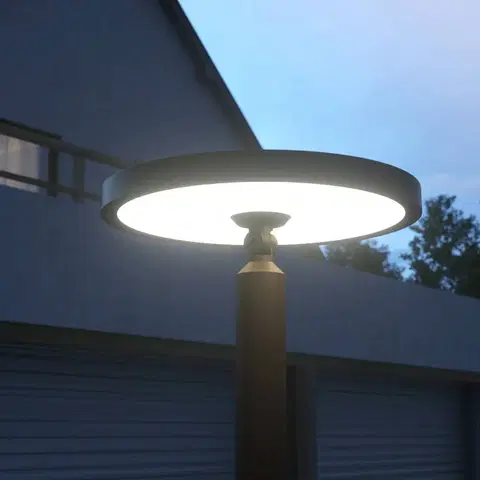 Verejné osvetlenie Lucande Vonkajšie svetlo Akito LED, hliník, grafitová sivá, 220 cm, IP54