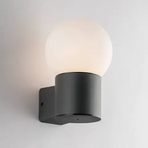 Vonkajšie nástenné svietidlá Eco-Light Vonkajšie nástenné svietidlo Skittle, guľové