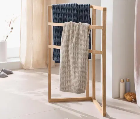 Cabinets & Storage Rohový stojan na uteráky