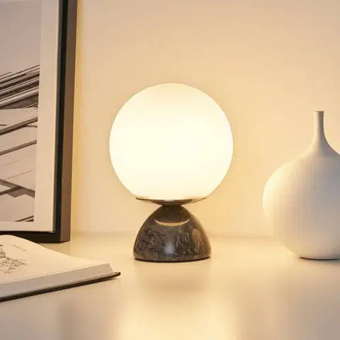 Lampy na nočný stolík Pauleen Pauleen Shining Pearl stolná lampa mramor a sklo