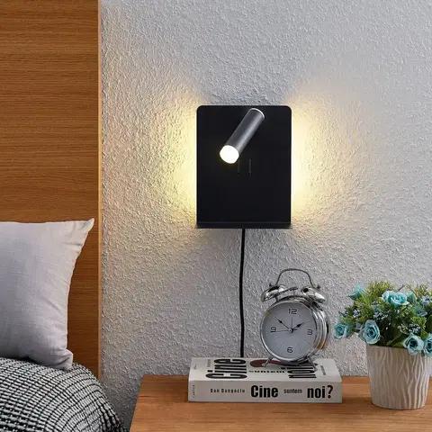Nástenné svietidlá Lucande Lucande LED nástenný reflektor Zavi, čierny, zástrčka, polička, USB