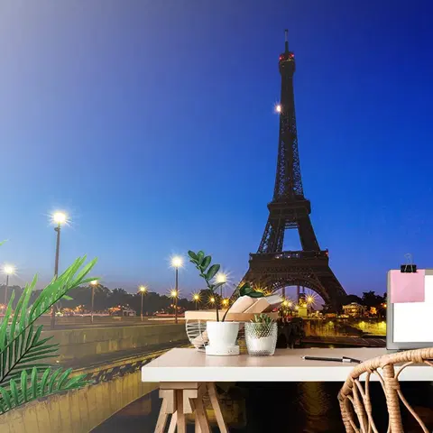 Tapety mestá Fototapeta Eiffelova veža v noci