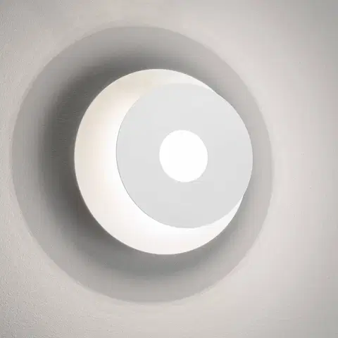 Nástenné svietidlá FISCHER & HONSEL Nástenné LED svetlo Hennes, Ø 18 cm, biela